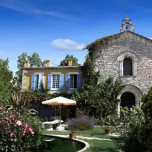 Mas De La Chapelle **** Arles