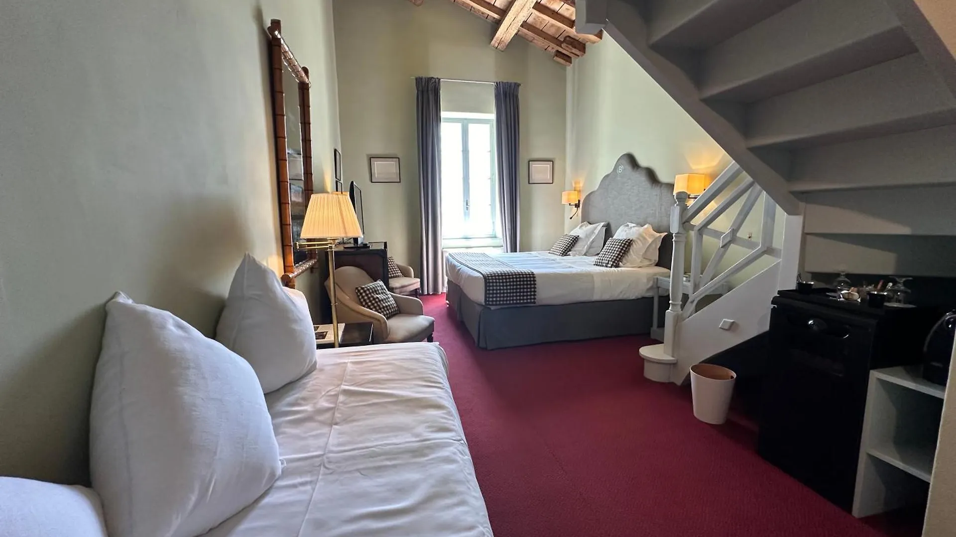 Le Mas De Peint - Hotel Et Restaurant Arles