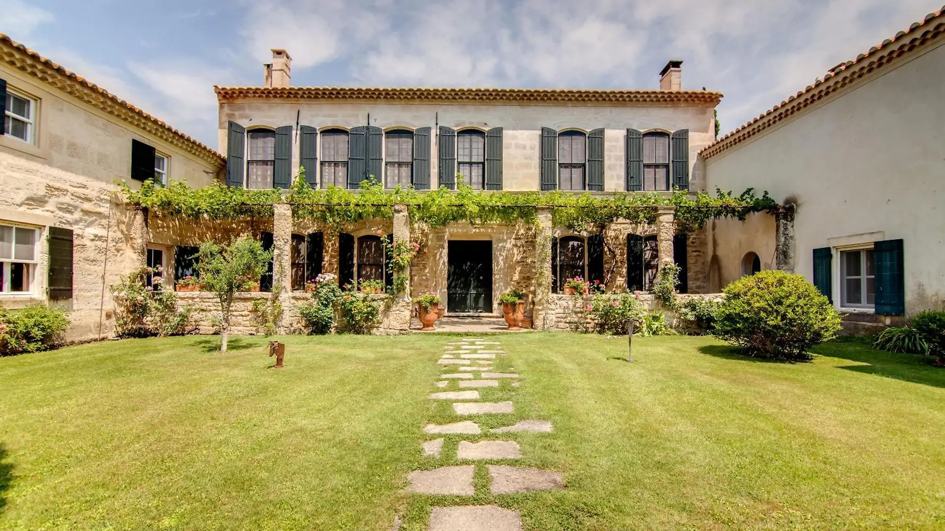 Le Mas De Peint - Hotel Et Restaurant Arles 5*,  Francia