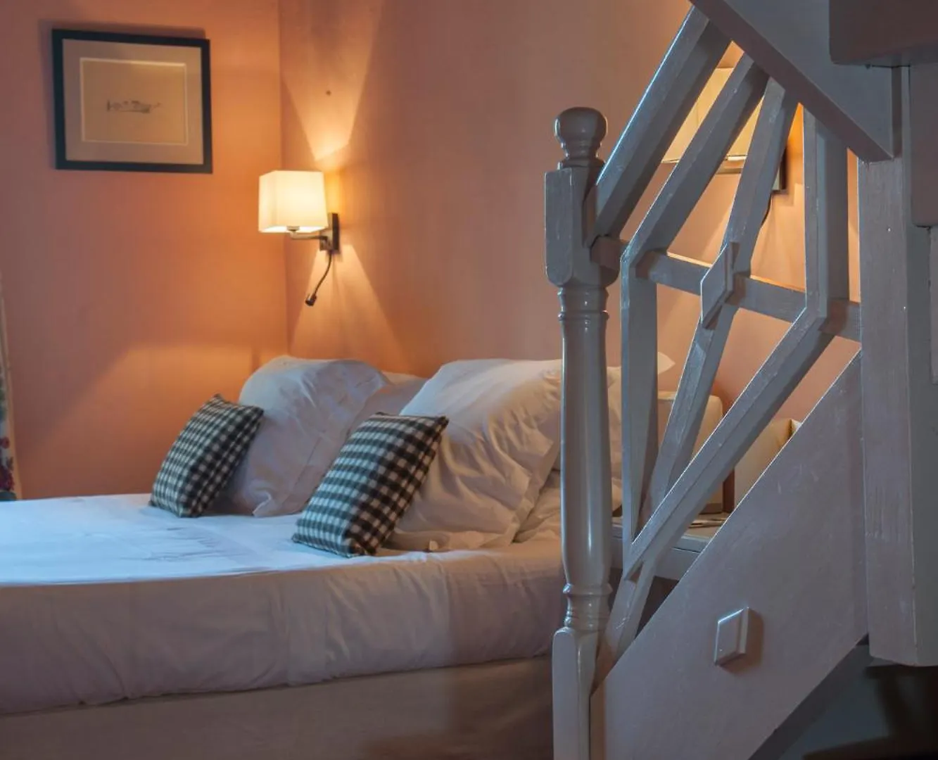 Le Mas De Peint - Hotel Et Restaurant Arles